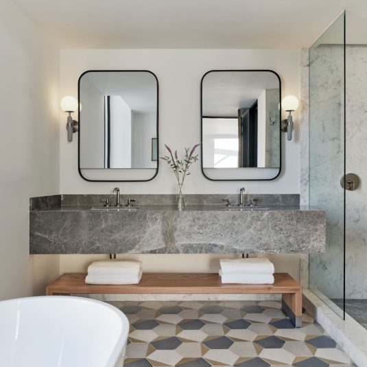 Junior Suite 04