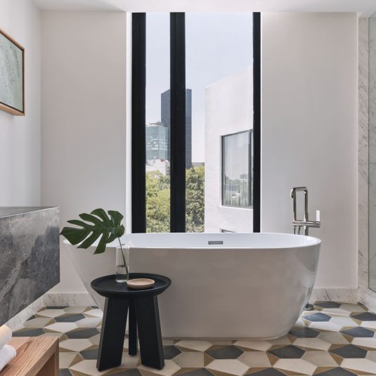 Lincoln Suite 02