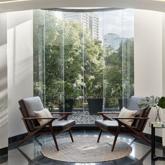 Lincoln Suite 09